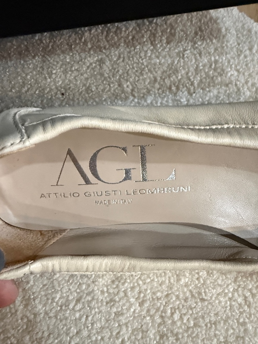 AGL Cream Leather Ballet Flats with Gold-Textured Toe and Buckle - Picture 5 of 8